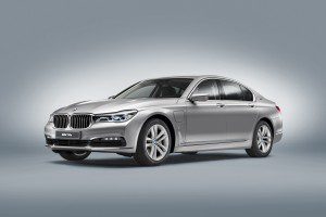 Read more about the article Electrified Cars From Core BMW Brand To Be Designated i Performance Cars