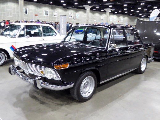 Read more about the article BMWs at The Classic Auto Show in Los Angeles